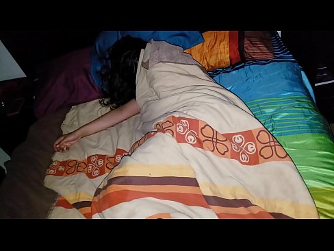 ❤️ Stepson berating indung suku ngora na bari manehna saré. ❤ porno dina su.tradewin.top ️❤